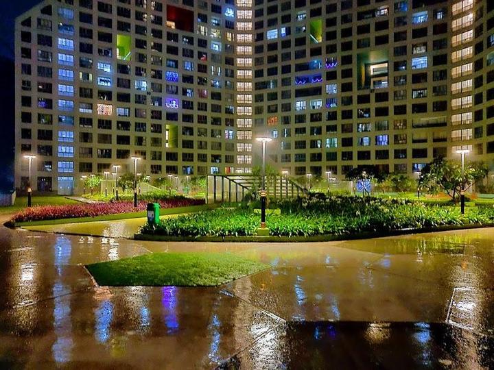Amanora Future Towers Main Image 1