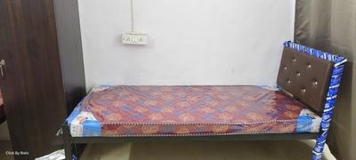 Bedroom Image of Bhagwati PG in Andheri West, Mumbai