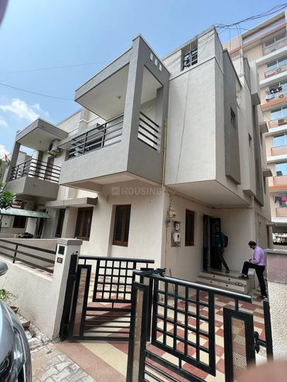 Gnlu metro station near jhanvi party plot Main Image 1