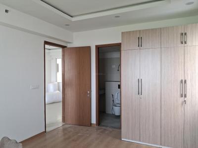 Bedroom Image of 1545 Sq.ft 3 BHK Apartment / Flat for sale in Godrej Woods, Sector 43 Noida for Rs. 32000000