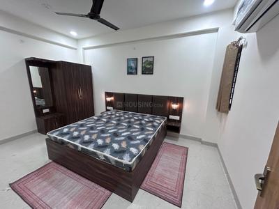 Bedroom Image of 1200 Sq.ft 2 BHK Apartment / Flat for rent in Palasia Indore for Rs. 23000