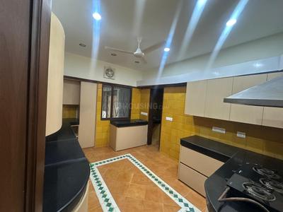 Kitchen Image of 4900 Sq.ft 4 BHK Builder Floor for rent in Panchsheel Park New Delhi for Rs. 275000