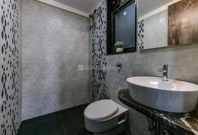 Image of 719 Sq.ft 2 BHK Apartment / Flat for sale in Shiv Shakti Builders Tower 28 Wing A B D E G, Malad East, Mumbai for Rs. 18200000