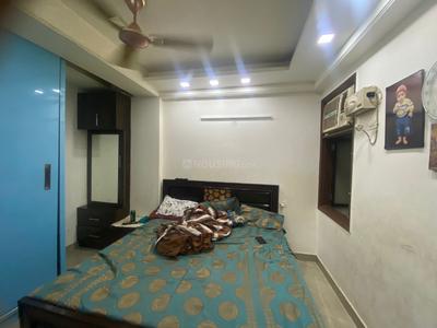Bedroom Image of 1350 Sq.ft 4 BHK Builder Floor for sale in Malviya Nagar New Delhi for Rs. 18900000