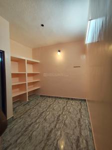 Bedroom Image of 480 Sq.ft 1 BHK Apartment / Flat for rent in Nesapakkam Chennai for Rs. 13000