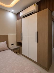 Bedroom Image of 690 Sq.ft 1 BHK Builder Floor for rent in Shapoorji Pallonji The Dualis, Sector 46 Gurgaon for Rs. 39000