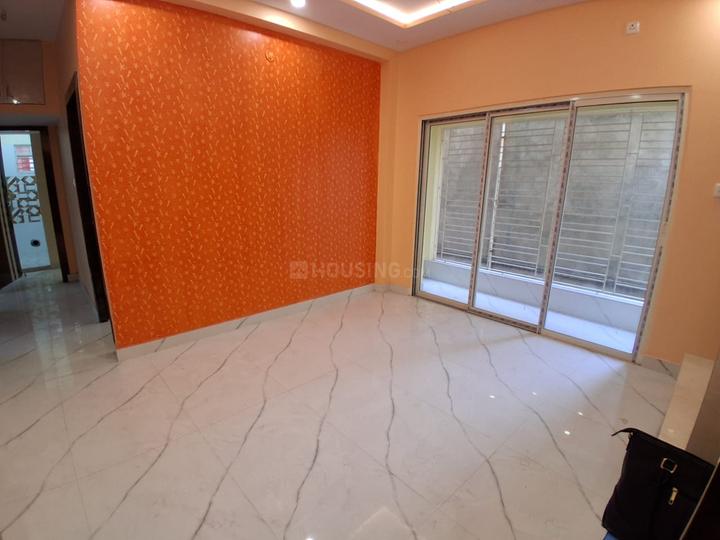 Silver Gardenia Main Image 1