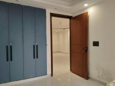 Bedroom Image of 1350 Sq.ft 3 BHK Apartment / Flat for sale in Satbari New Delhi for Rs. 12000000