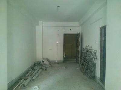 Living Room Image of 811 Sq.ft 2 BHK Apartment / Flat for sale in Airport Gate no. 1 Kolkata for Rs. 3535000