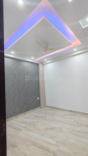 Golden residency 8 Main Image 1