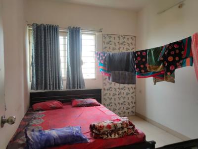 Bedroom Image of 850 Sq.ft 2 BHK Apartment / Flat for sale in Amanora Trendy Homes, Hadapsar Pune for Rs. 9500000