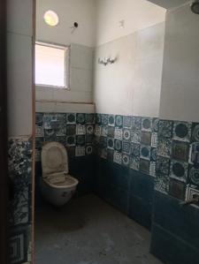 Bathroom Image of 1220 Sq.ft 3 BHK Apartment / Flat for sale in Dum Dum Park Kolkata for Rs. 6400000