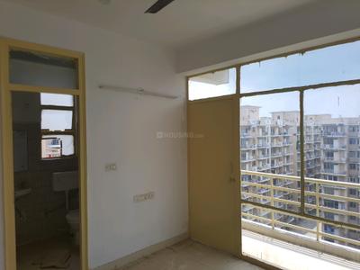 Bedroom Image of 900 Sq.ft 2 BHK Apartment / Flat for sale in Breez Global Heights, Sector 33 Sohna for Rs. 5700000