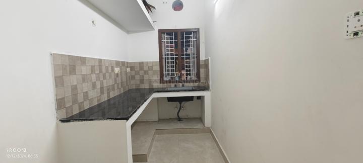 Ozhandai Keerapalaiyam, Mudaliarpet Kitchen 1