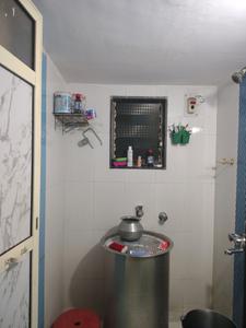 Common Bathroom Image of 540 Sq.ft 1 BHK Apartment / Flat for rent in Vijay Ratnatej Tower, Kasarvadavali Thane for Rs. 17500
