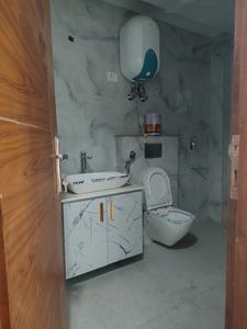 Bedroom One Image of 2000 Sq.ft 4 BHK Builder Floor for sale in Said-Ul-Ajaib New Delhi for Rs. 16000000