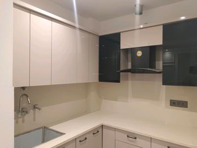 Kitchen Image of 590 Sq.ft 2 BHK Builder Floor for sale in Mahavir Enclave New Delhi for Rs. 5600000