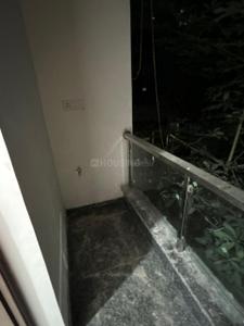 Balcony Image of 850 Sq.ft 2 BHK Builder Floor for rent in Vivek Vihar New Delhi for Rs. 28000