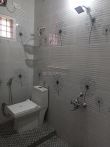 Bathroom Image of 1450 Sq.ft 2 BHK Independent House for rent in Old Pallavaram Chennai for Rs. 23000