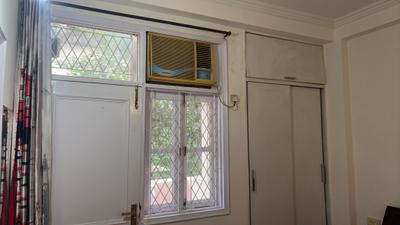 Bedroom Image of 1000 Sq.ft 2 BHK Builder Floor for rent in Malviya Nagar New Delhi for Rs. 65000