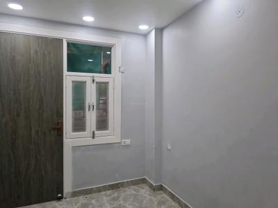 Bedroom Image of 810 Sq.ft 2.5 BHK Builder Floor for sale in Mahavir Enclave New Delhi for Rs. 7200000