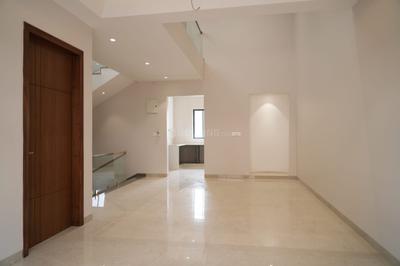 Hall Image of 635 Sq.ft 2 BHK Apartment / Flat for sale in Vip Road Raipur for Rs. 2400000