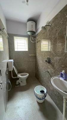 Bathroom Image of 500 Sq.ft 1 BHK Apartment / Flat for rent in BTM Layout 2nd Stage Bengaluru for Rs. 31001