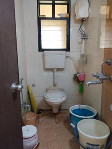 Bathroom Image of 600 Sq.ft 1 BHK Apartment / Flat for sale in Vini Castle, Dahisar West Mumbai for Rs. 11500000