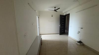 Living Room Image of 1185 Sq.ft 3 BHK Apartment / Flat for sale in Gaur City 7th Avenue, Noida Extension Greater Noida for Rs. 12000000