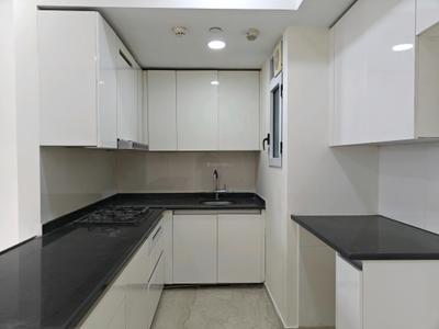 Kitchen Image of 620 Sq.ft 1 BHK Apartment / Flat for sale in Lodha Enchante, Sion Mumbai for Rs. 17000000