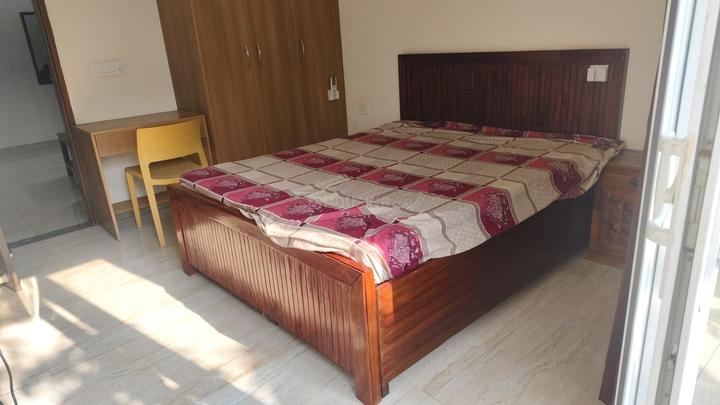 DLF Phase 5 Bedroom 1