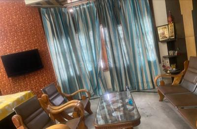 Hall Image of 1400 Sq.ft 2 BHK Builder Floor for rent in Sector 17 Gurgaon for Rs. 40000