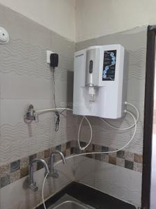 Bathroom Image of 1000 Sq.ft 2 BHK Apartment / Flat for rent in Mahaveer Nagar Raipur for Rs. 20500