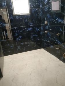 Bathroom Image of 2000 Sq.ft 4 BHK Apartment / Flat for sale in Vasant Kunj New Delhi for Rs. 47500000