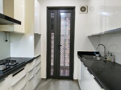 Kitchen Image of 900 Sq.ft 2 BHK Apartment / Flat for sale in Concrete Sai Swayam, Chembur Mumbai for Rs. 30000000