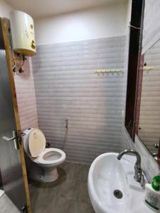 Bathroom Image of 1128 Sq.ft 3 BHK Apartment / Flat for rent in Parsvnath Prerna, Tajganj Agra for Rs. 25000