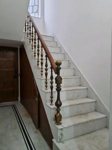 Staircase Image of 4190 Sq.ft 4 BHK Independent House for rent in Janakpuri New Delhi for Rs. 125000