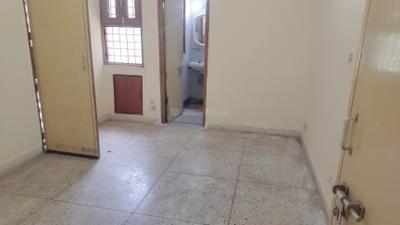 Bedroom Image of 1750 Sq.ft 3 BHK Apartment / Flat for rent in Sector 4 Dwarka New Delhi for Rs. 38000