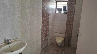 Bathroom Image of 2160 Sq.ft 4 BHK Independent House for rent in PDPU Road Gandhinagar for Rs. 32000