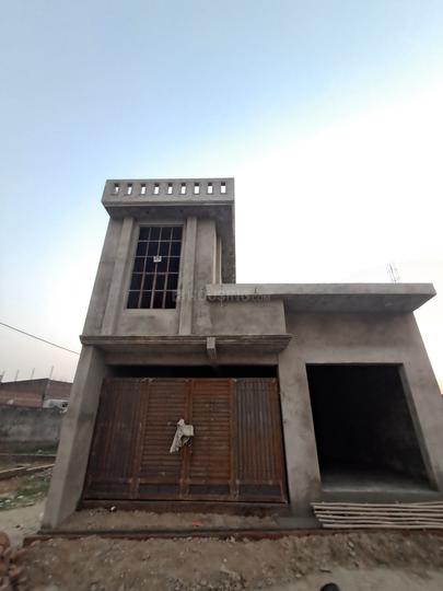 Shop and Hall sherwa chauraha Aghwanpur  More Images 1