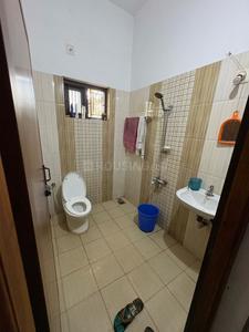 Bathroom Image of 1800 Sq.ft 3 BHK Apartment / Flat for rent in City Center Durgapur for Rs. 18000