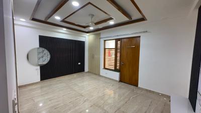 4 BHK Independent Builder Floor