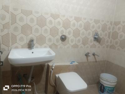 Bathroom Image of 1300 Sq.ft 2 BHK Builder Floor for rent in Meri Jhansi for Rs. 10000