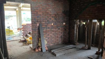 Living Room Image of 730 Sq.ft 2 BHK Apartment / Flat for sale in Paschim Putiary Kolkata for Rs. 2500000