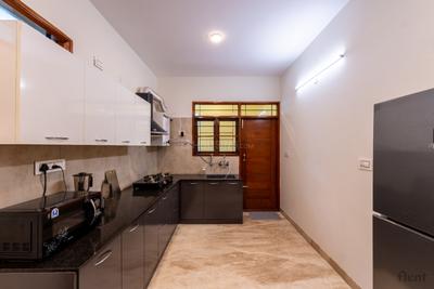 Kitchen Image of 2400 Sq.ft 3 BHK Apartment / Flat for rent in Koramangala Bengaluru for Rs. 135000