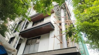 Building Image of 5000 Sq.ft 6 BHK Independent House for sale in Sector 41 Noida for Rs. 85000000