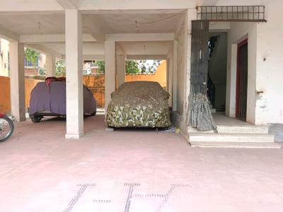 Car Garage Image of 1200 Sq.ft 3 BHK Apartment / Flat for sale in Behala Kolkata for Rs. 5500000