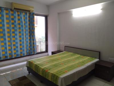 Bedroom Image of 1450 Sq.ft 2 BHK Apartment / Flat for rent in Shree Narayan Exotica, Memnagar Ahmedabad for Rs. 34000