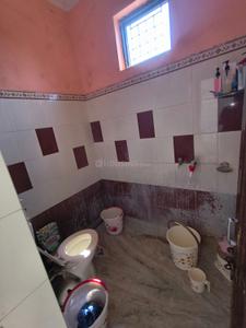 Bathroom Image of 650 Sq.ft 1 BHK Builder Floor for rent in Kunjwani Jammu for Rs. 4500