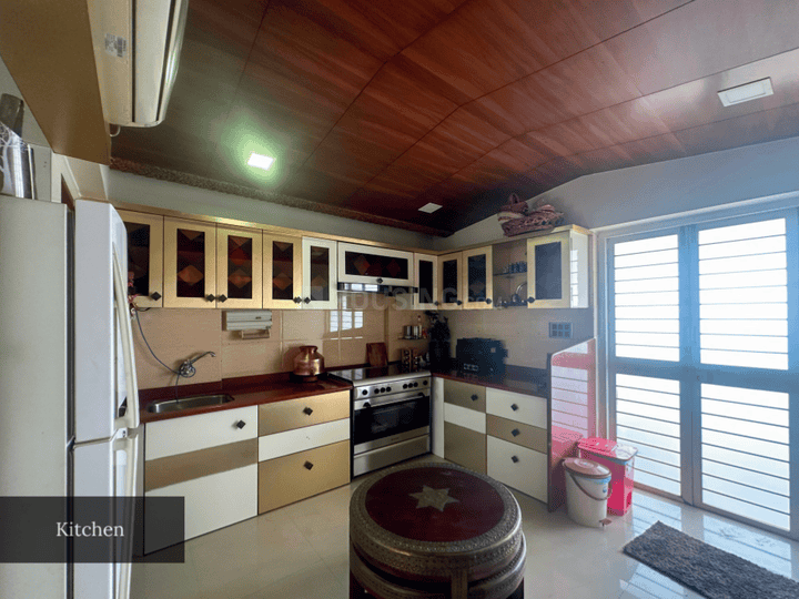 Goel Skies Main Image 1